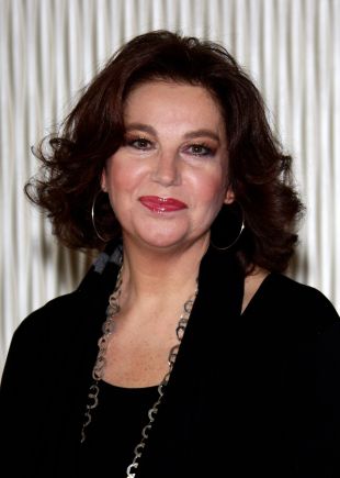 Stefania Sandrelli Biography, Movie Highlights and Photos AllMovie